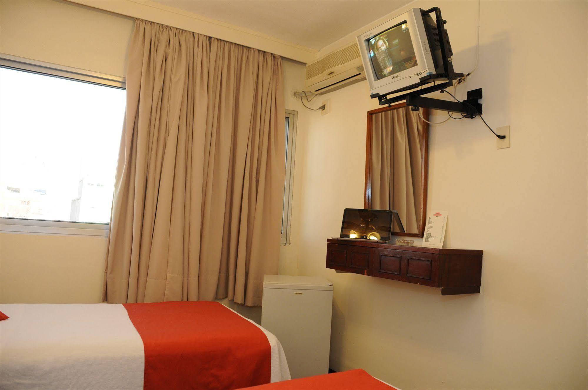 Hotel California Montevideo Luaran gambar